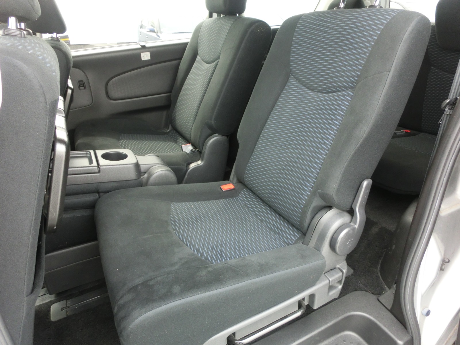 2012 Nissan Serena